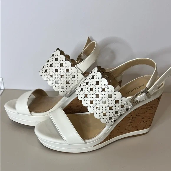 ANTONIO MELANI White Wedge Sandals - Picture 3 of 10